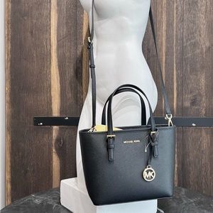 Michael Kors Carry All Jet Set Travel Tote Handbag